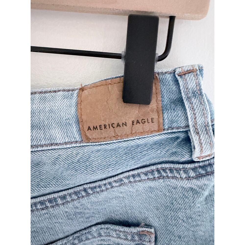 American Eagle patchwork light wash denim mom sho… - image 5